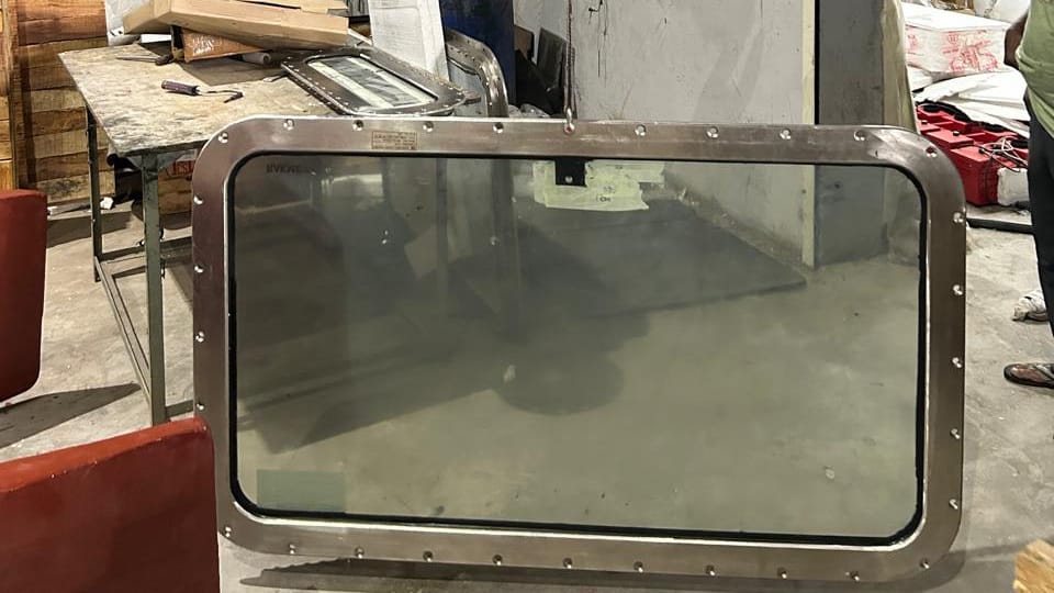 Root Coated Window - Rakme Marine Equipment